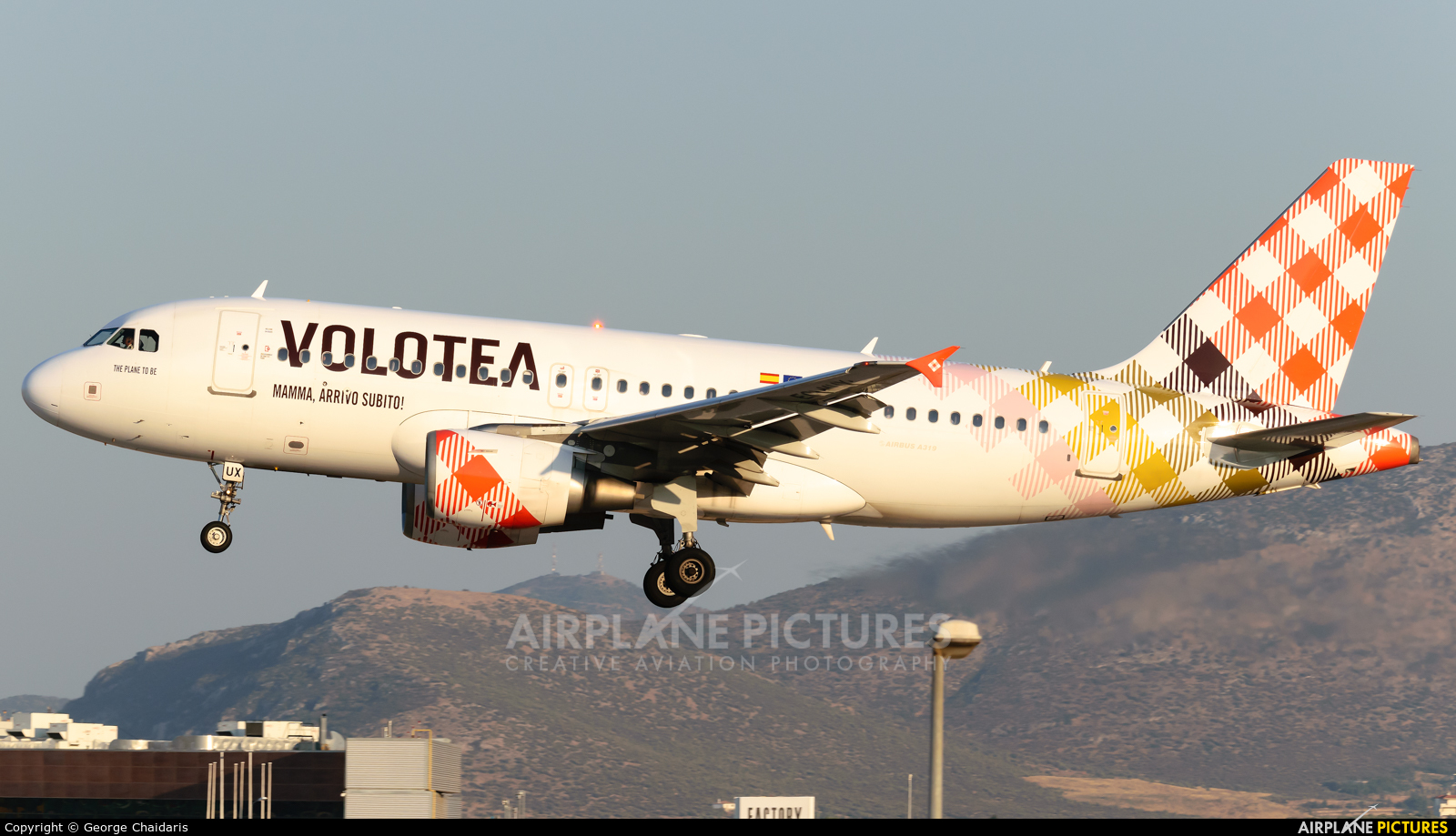 Volotea Airlines EC-MUX aircraft at Athens - Eleftherios Venizelos