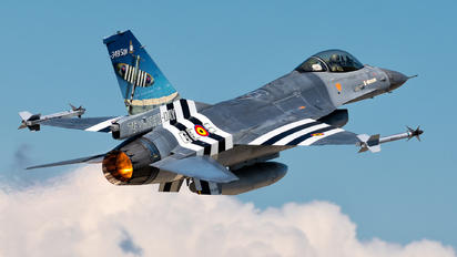 FA-124 - Belgium - Air Force General Dynamics F-16A Fighting Falcon