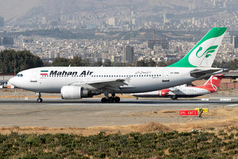 EP-MNN - Mahan Air Airbus A300F4-605R