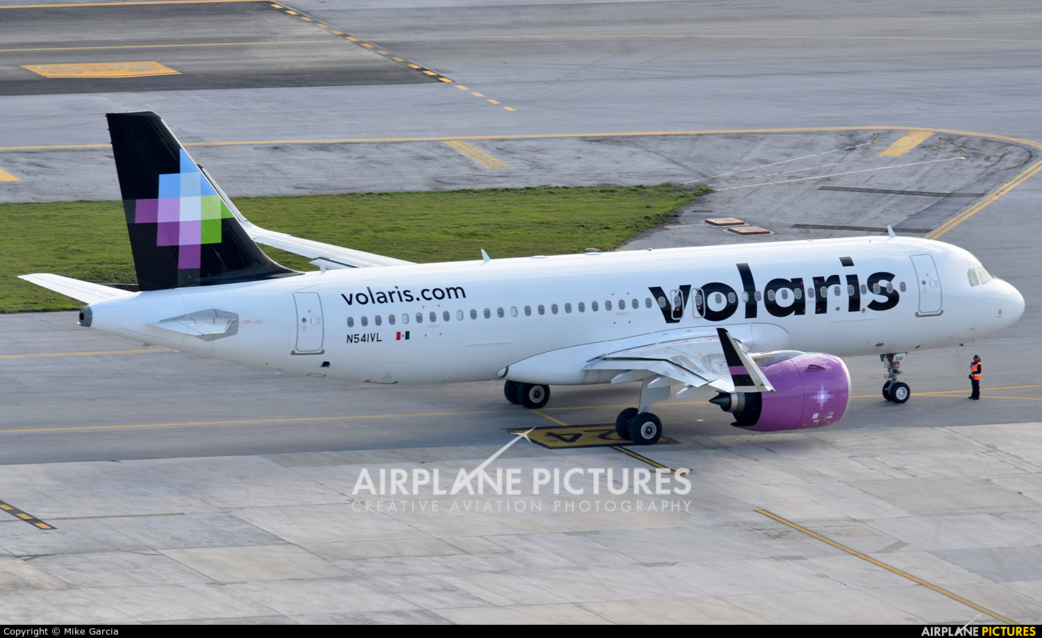 Volaris N541VL aircraft at Cancun Intl