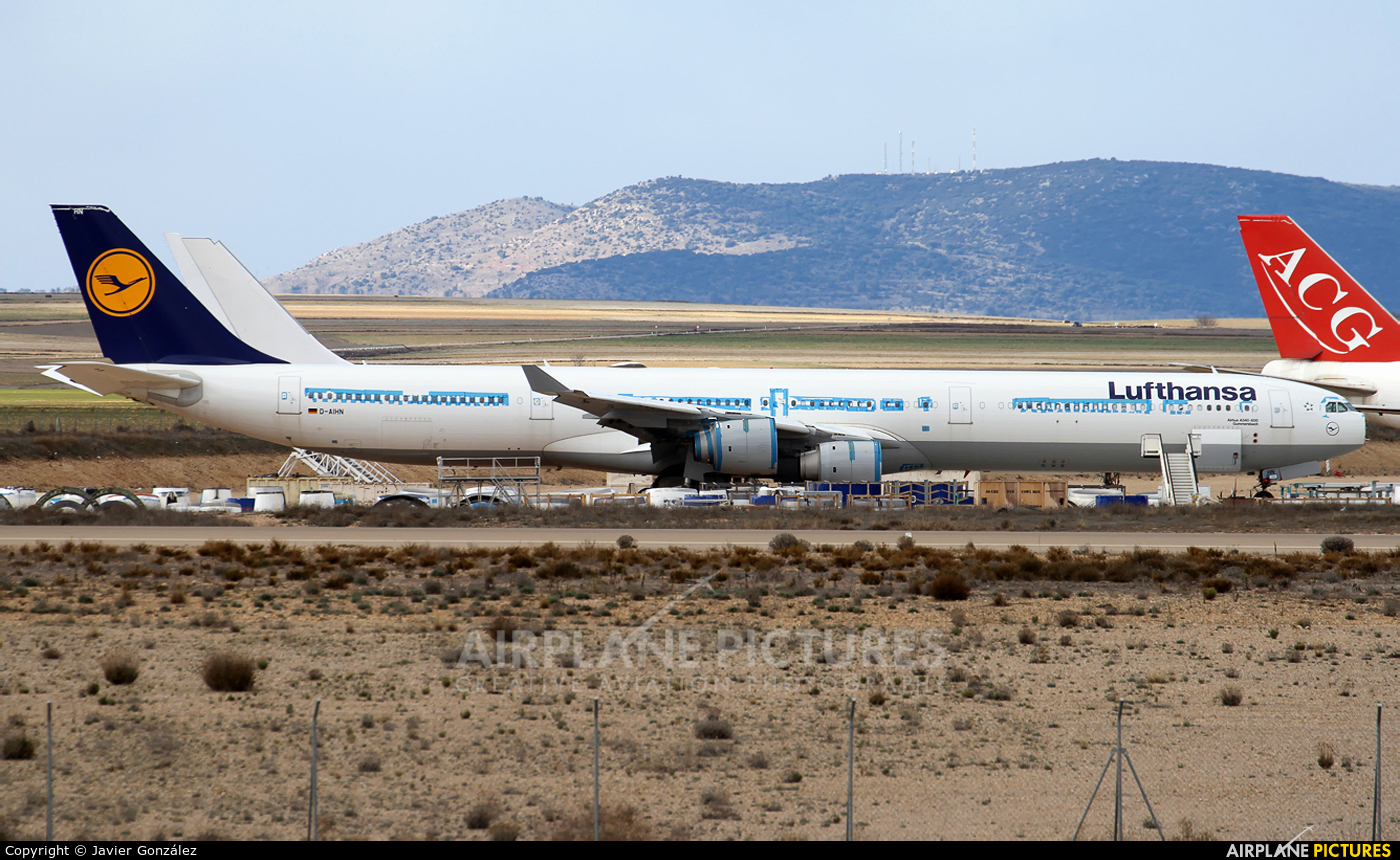Lufthansa D-AIHN aircraft at Teruel