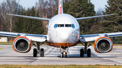 UR-SQA - SkyUp Airlines Boeing 737-8H6