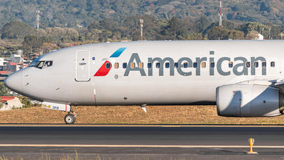 N824NN - American Airlines Boeing 737-800