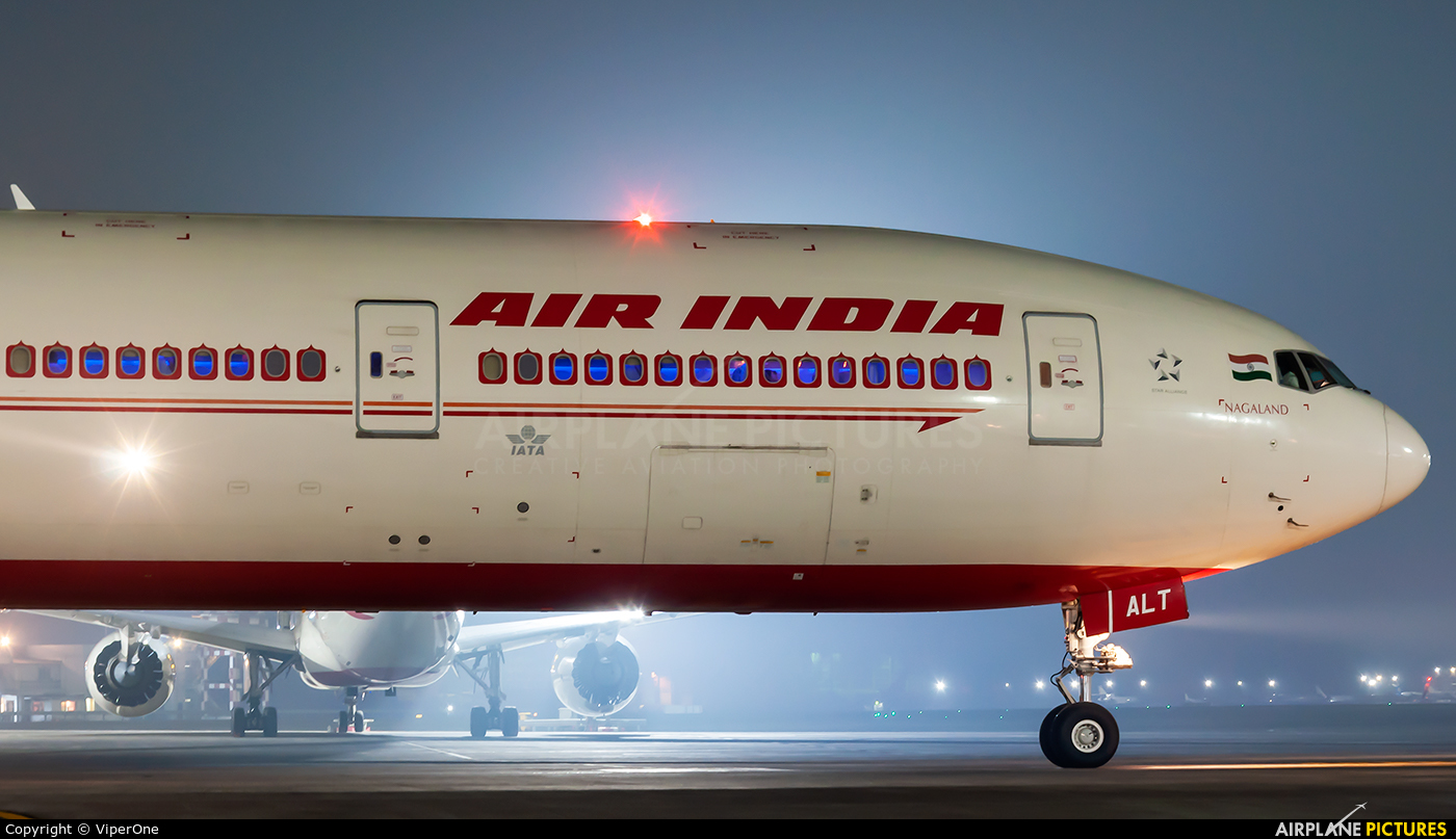 Air India VT-ALT aircraft at Mumbai - Chhatrapati Shivaji Intl