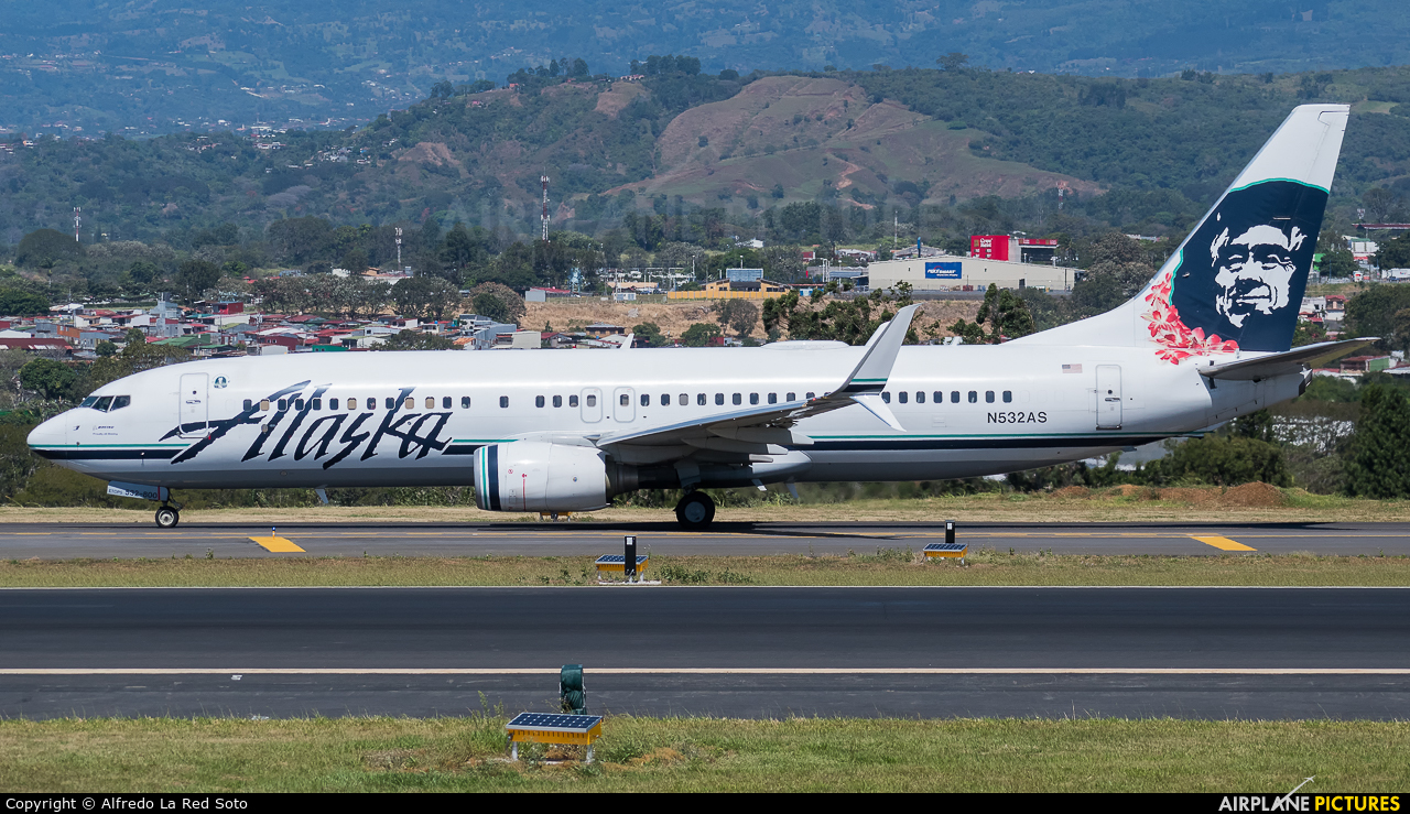 Alaska Airlines N532AS aircraft at San Jose - Juan Santamaría Intl