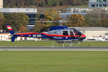 OE-BXL - Austria - Police Aerospatiale AS350 Ecureuil / Squirrel