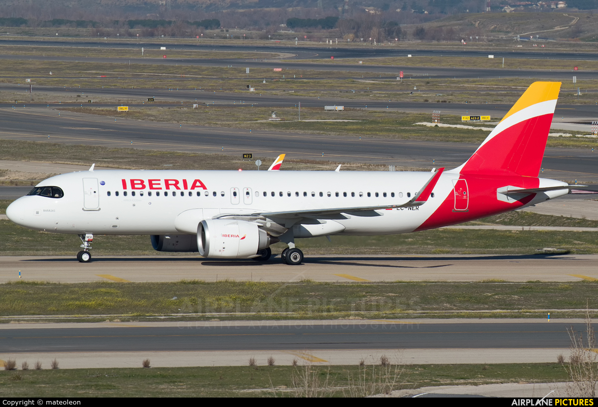 Iberia EC-NER aircraft at Madrid - Barajas