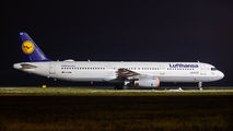 D-AIDM - Lufthansa Airbus A321 aircraft