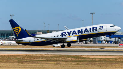 EI-DAE - Ryanair Boeing 737-8AS