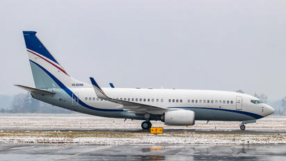 HL8290 - Hyundai Boeing 737-700 BBJ