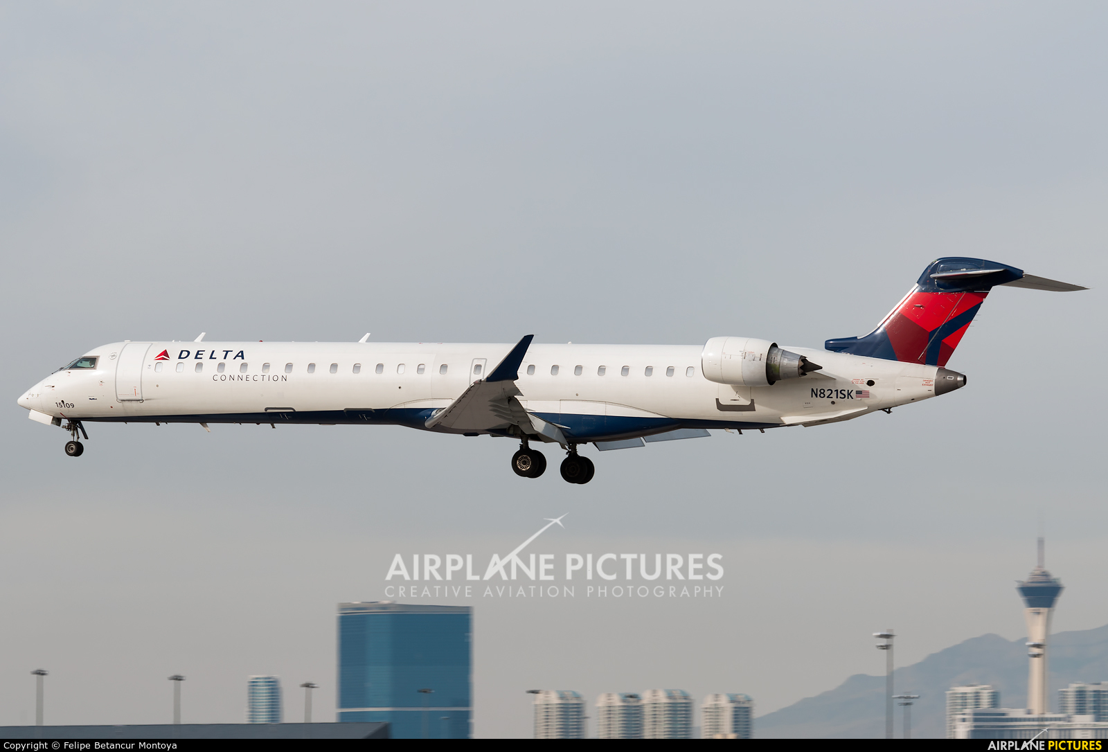 Delta Connection - SkyWest Airlines N821SK aircraft at Las Vegas - McCarran Intl