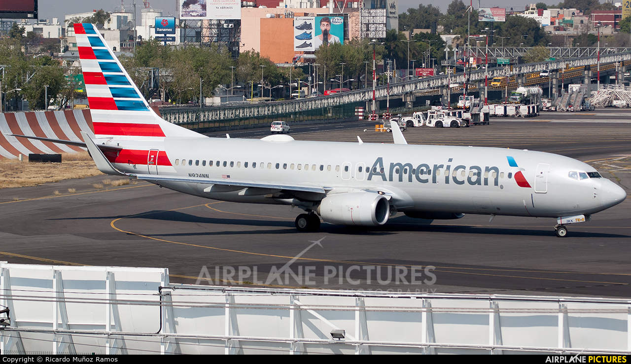 American Airlines N924NN aircraft at Mexico City - Licenciado Benito Juarez Intl