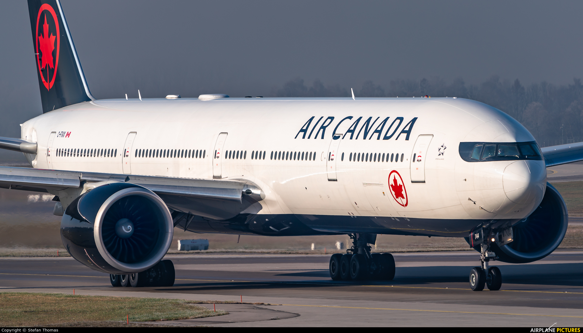 Air Canada C-FIVX aircraft at Munich