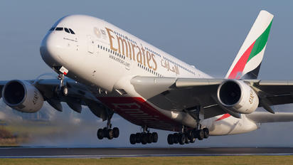 A6-EUY - Emirates Airlines Airbus A380