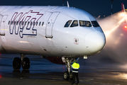 HA-LXS - Wizz Air Airbus A321 aircraft
