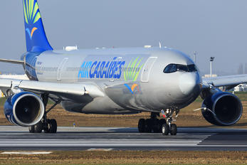F-HUNO - Air Caraibes Airbus A330-200