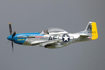 D-FUNN - Private North American TF-51D Mustang