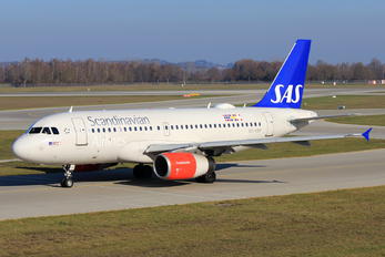 OY-KBP - SAS - Scandinavian Airlines Airbus A319