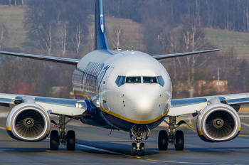 EI-GDK - Ryanair Boeing 737-800