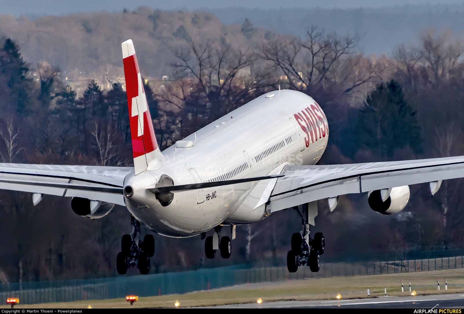 Hb Jmc Swiss Airbus A340 300 At Zurich Photo Id 1274861 Airplane