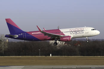 HA-LSC - Wizz Air Airbus A320