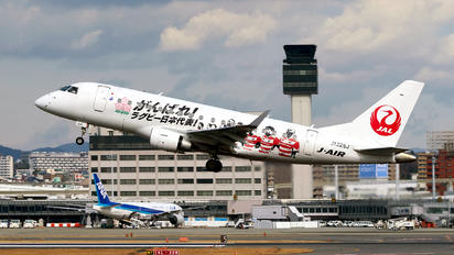 JA225J - J-Air Embraer ERJ-170 (170-100)