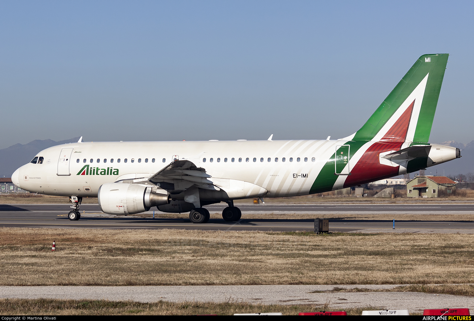 Alitalia EI-IMI aircraft at Verona - Villafranca