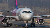 HA-LXY - Wizz Air Airbus A321 aircraft