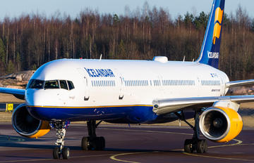 TF-FIX - Icelandair Boeing 757-300