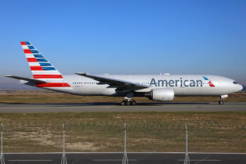 N797AN - American Airlines Boeing 777-200ER