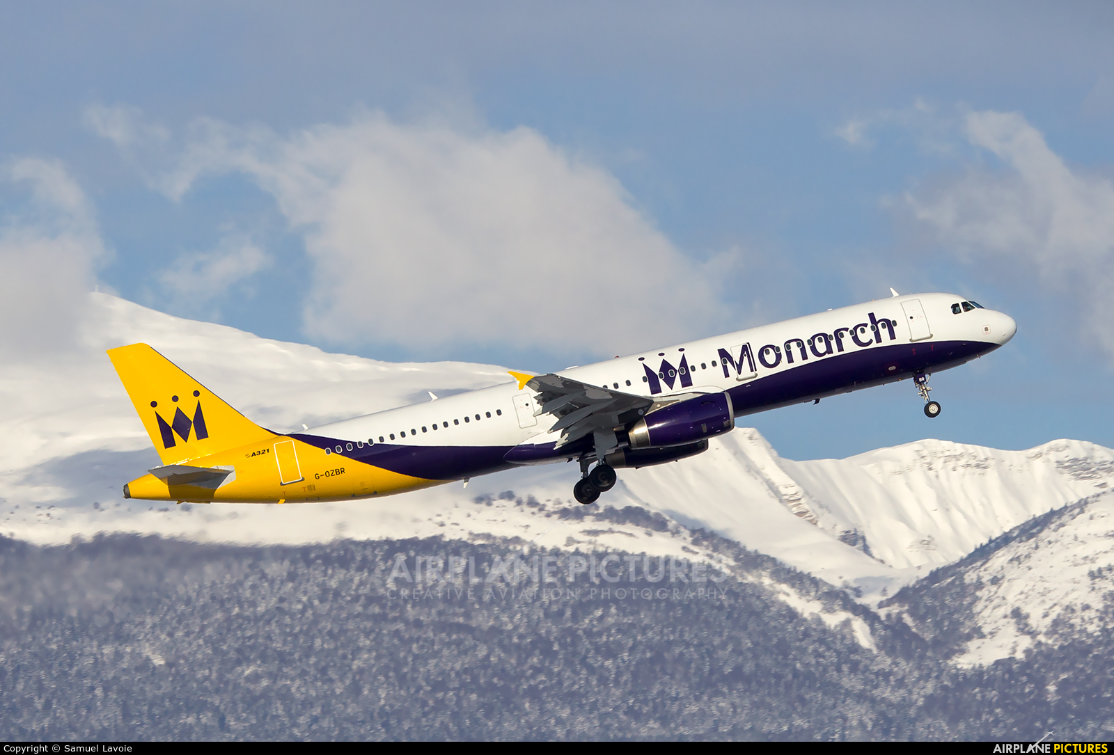 Monarch Airlines G-OZBR aircraft at Geneva Intl