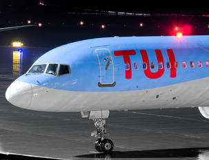 G-OOBD - TUI Airways Boeing 757-200WL
