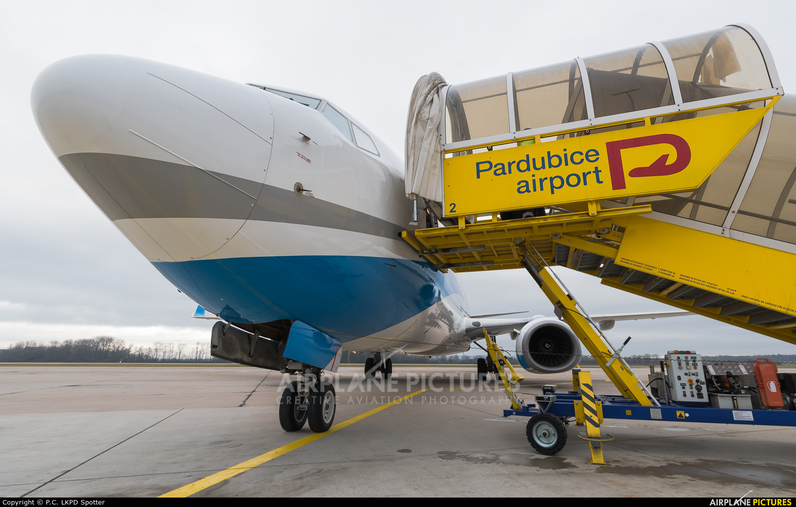 Enter Air SP-ESC aircraft at Pardubice