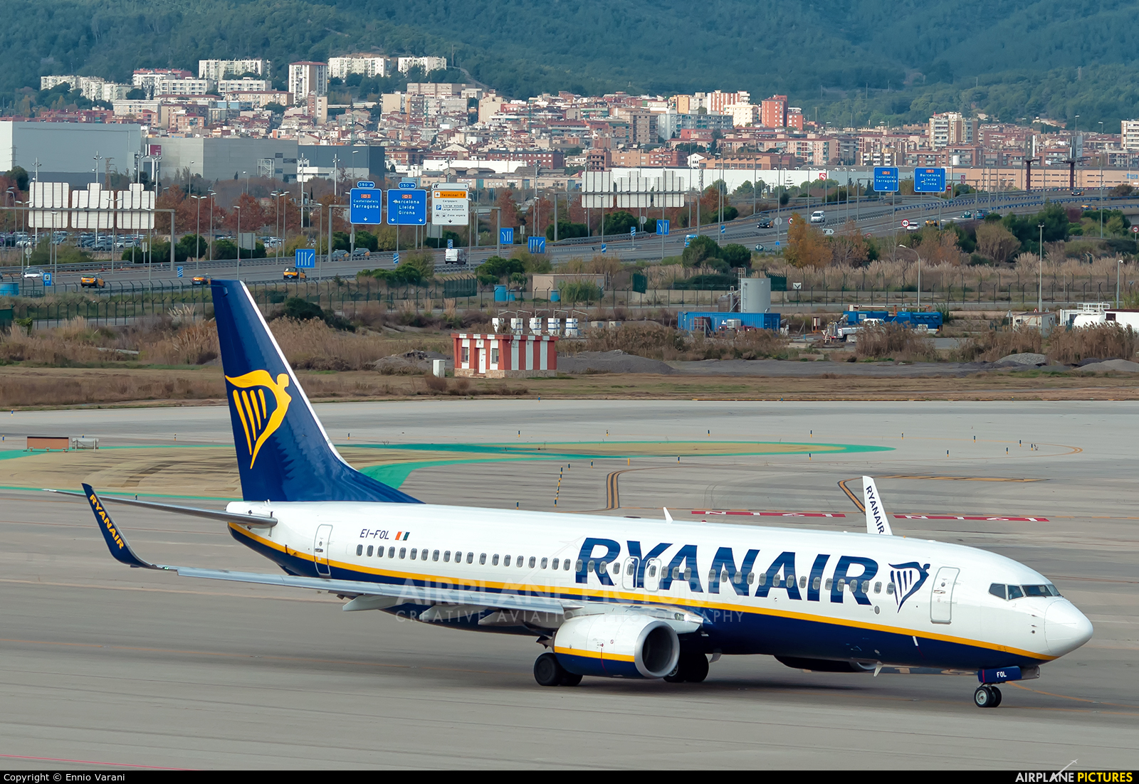 Ryanair EI-FOL aircraft at Barcelona - El Prat
