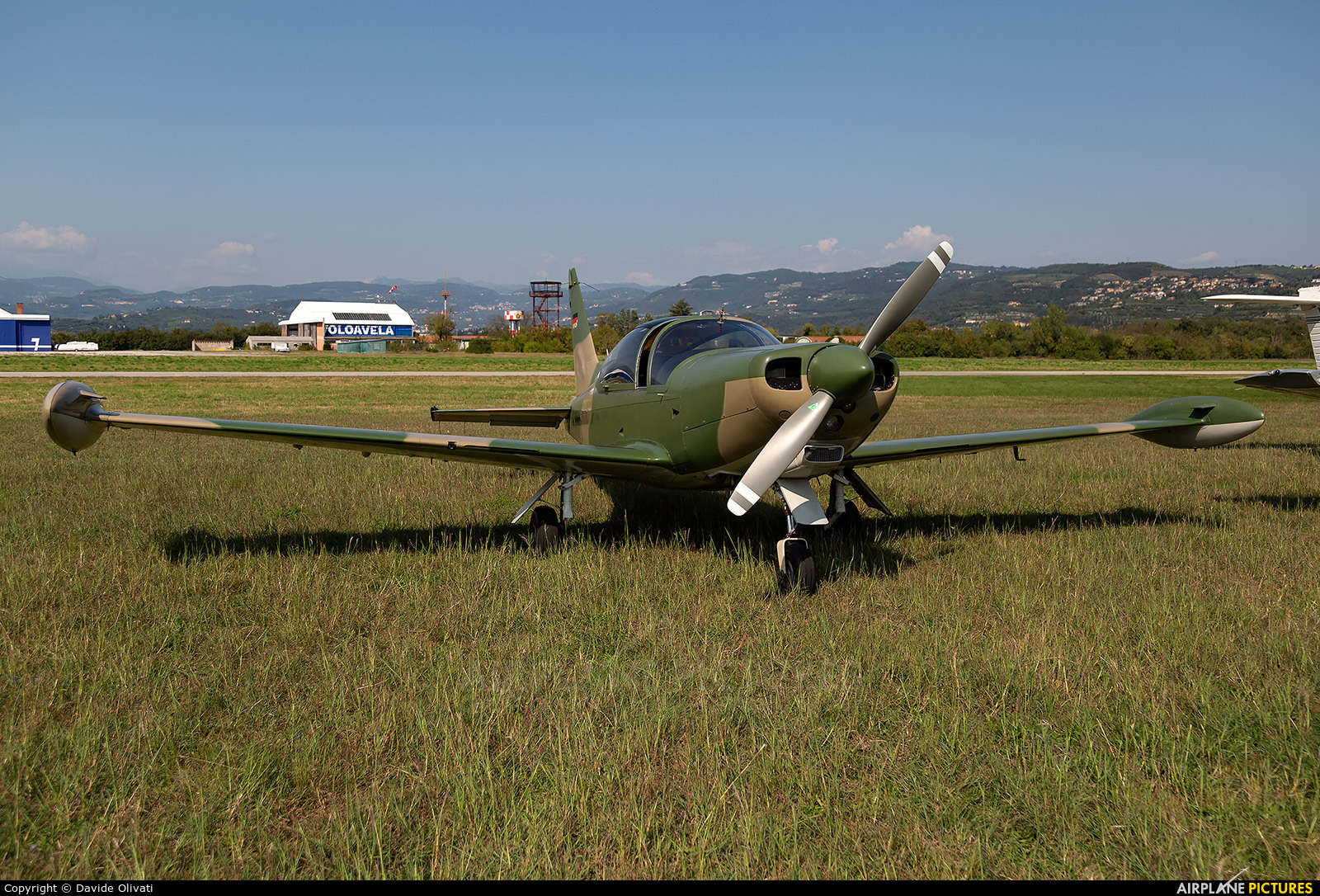 Private D-ESTD aircraft at Verona - Boscomantico
