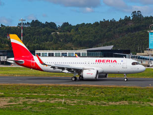 EC-NJY - Iberia Airbus A320 NEO