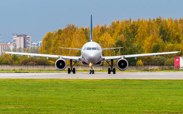 VQ-BKU - Aeroflot Airbus A320