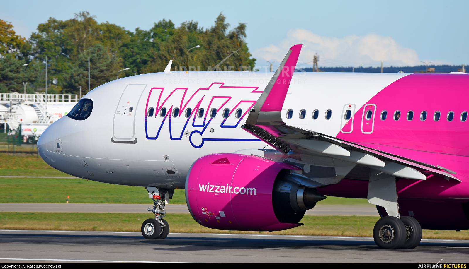Wizz Air HA-LJB aircraft at Gdańsk - Lech Wałęsa