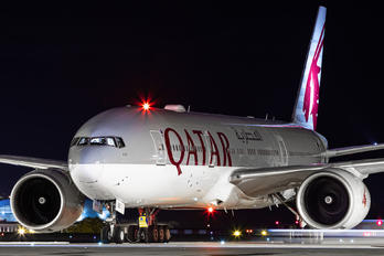 A7-BBB - Qatar Airways Boeing 777-200LR
