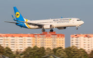 UR-PSL - Ukraine International Airlines Boeing 737-900ER aircraft
