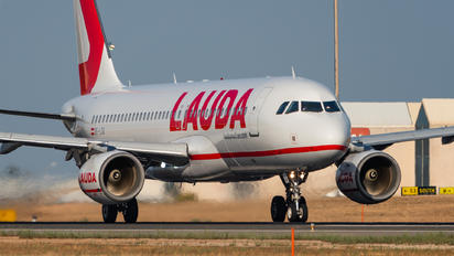 OE-LOQ - LaudaMotion Airbus A320