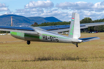 HA-5176 - Private LET L-13 Blaník (all models)