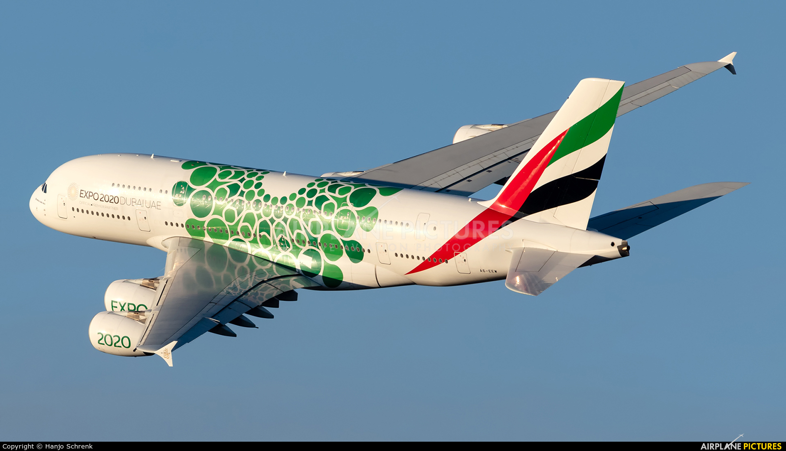 Emirates Airlines A6-EEW aircraft at Vienna - Schwechat