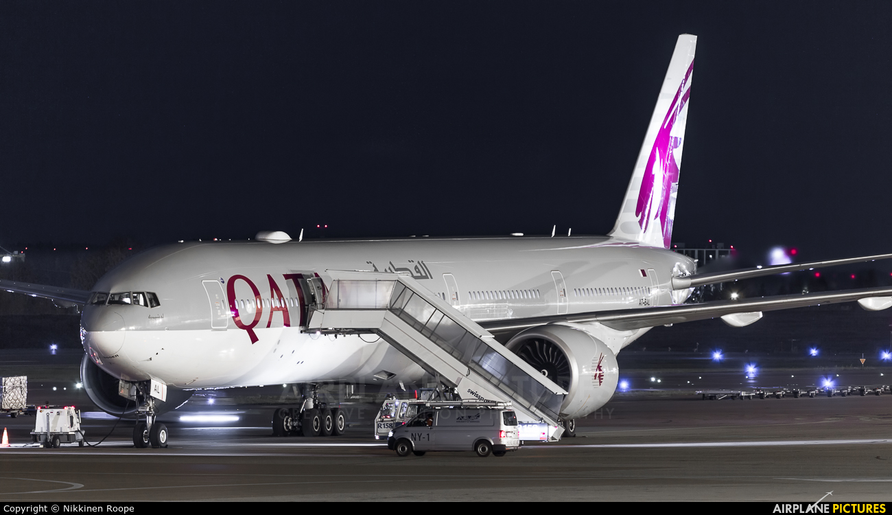 Qatar Airways A7-BAL aircraft at Helsinki - Vantaa