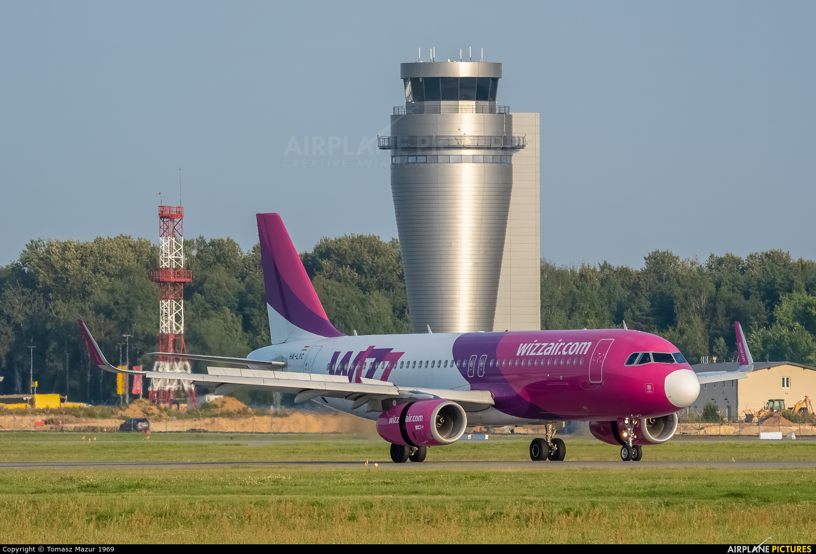 Wizz Air HA-LYC aircraft at Katowice - Pyrzowice