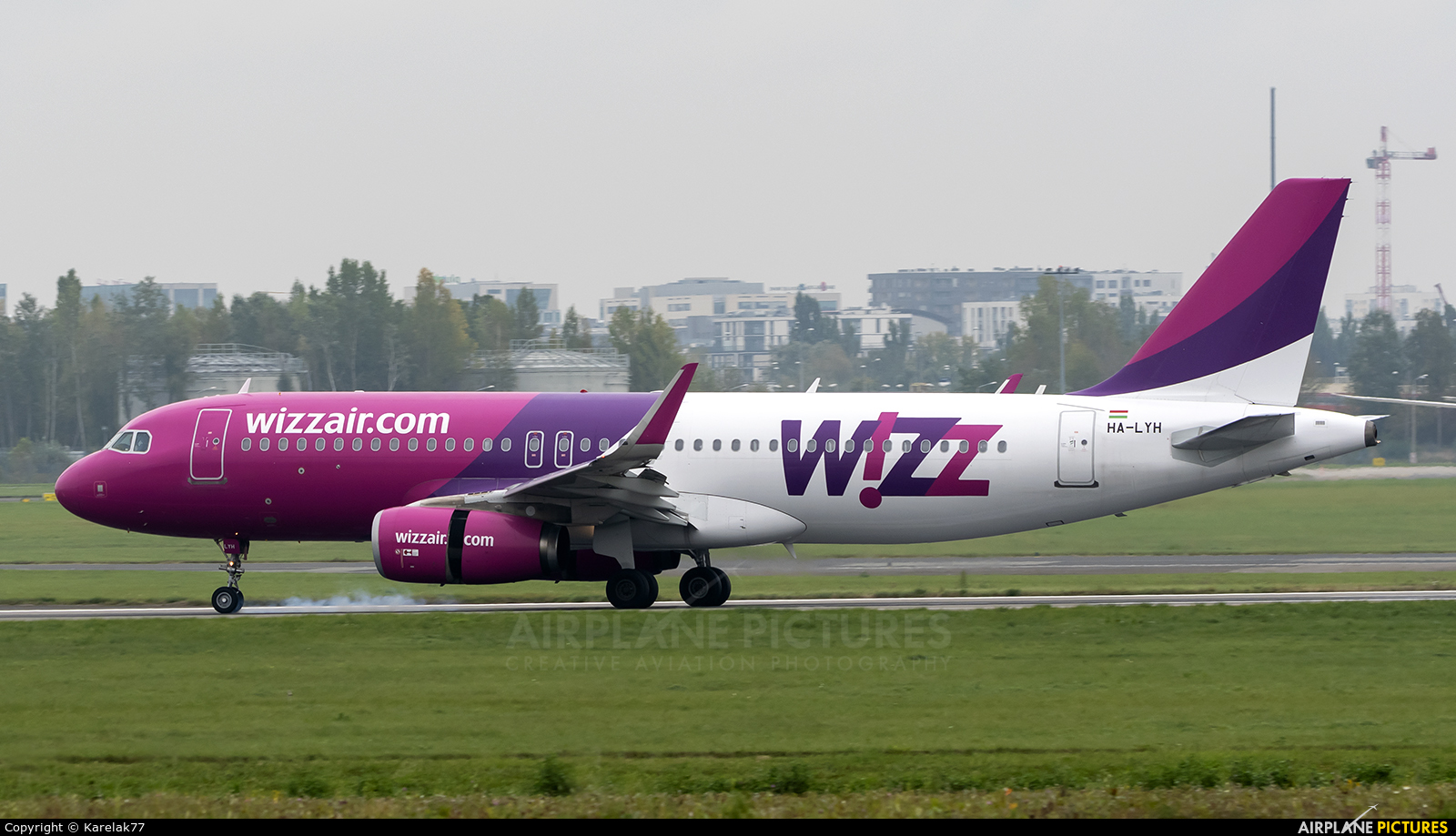 Wizz Air HA-LYH aircraft at Warsaw - Frederic Chopin