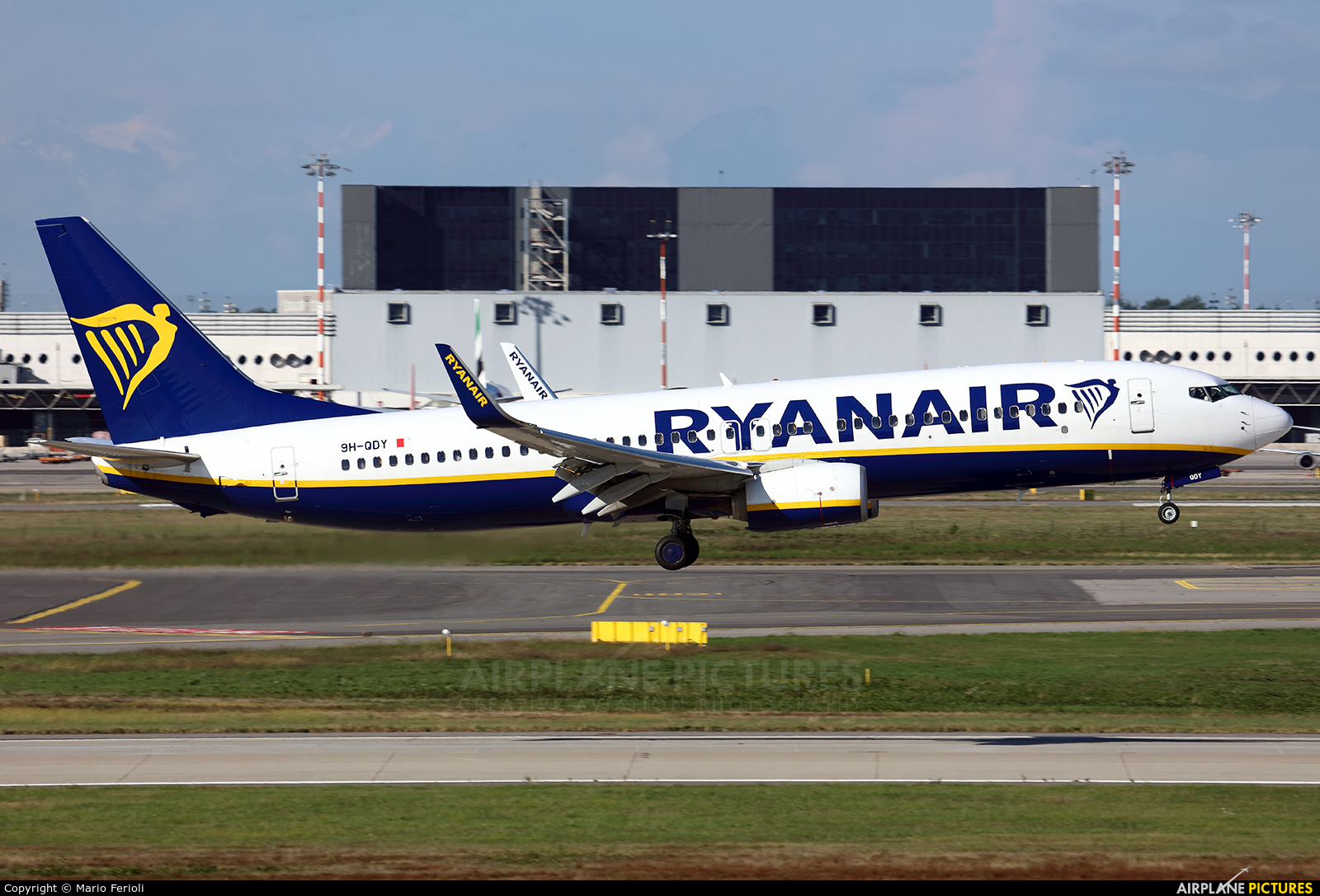 Ryanair (Malta Air) 9H-QDY aircraft at Milan - Malpensa