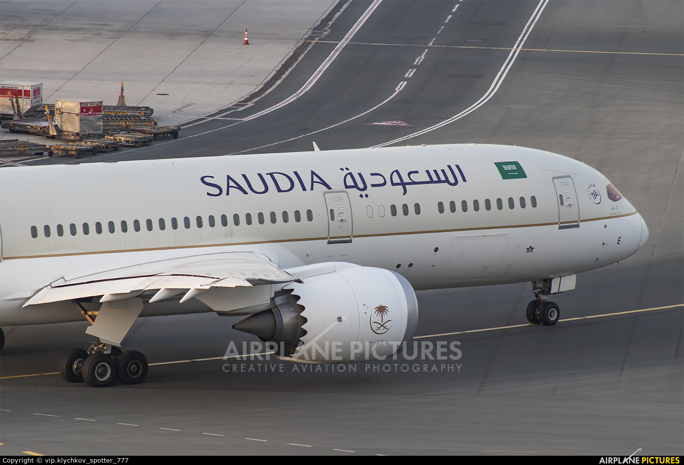Saudi Arabian Airlines HZ-ARE aircraft at Dubai Intl