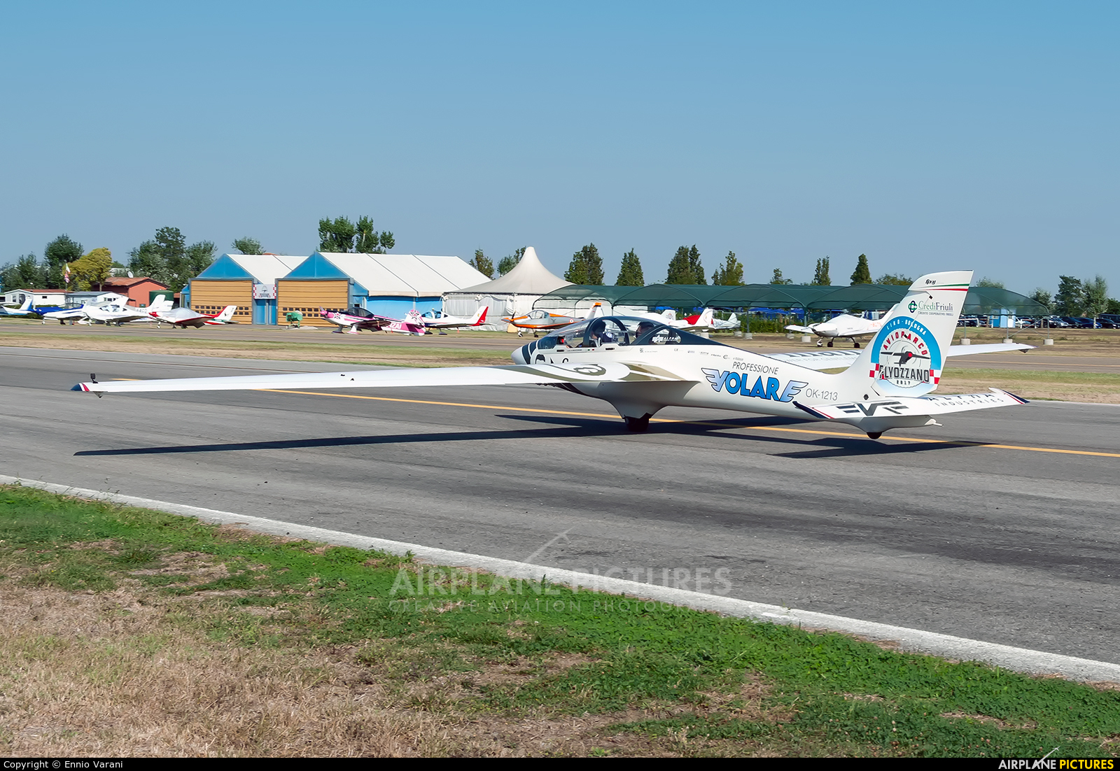Private OK-1213 aircraft at Ozzano dell