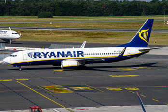 EI-EPH - Ryanair Boeing 737-800